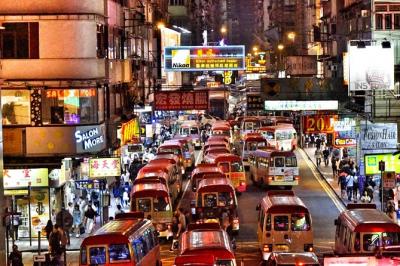 Small-Group Tour: Hong Kong Night Tour of Kowloon