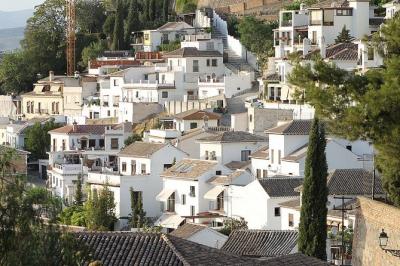 Albayzin and Sacromonte Walking Tour from Granada
