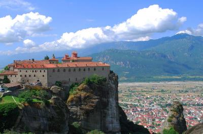 METEORA - 2 Days by Train from Athens - including 2 Guided Meteora tours - Daily