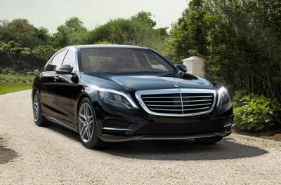 Luxury Vehicle Private Departure Transfer: Berlin Schonefeld Airport