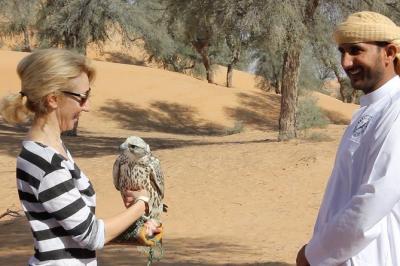 Small-Group Tour: Falcon 2?Dubai Falconry Safari