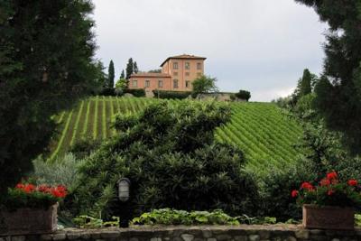 Siena, San Gimignano and Chianti Wine Region Small Group Day Trip from Florence