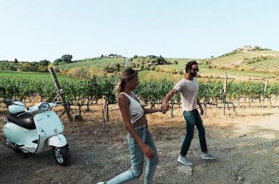 Vespa Small-Group Day Trip to the Chianti Wine Region