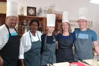 Join Chef Sandy in her Kitchen and discover little secrets of Mauritian cuisine