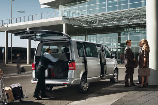 Private Istanbul Ataturk Airport Arrival Transfer