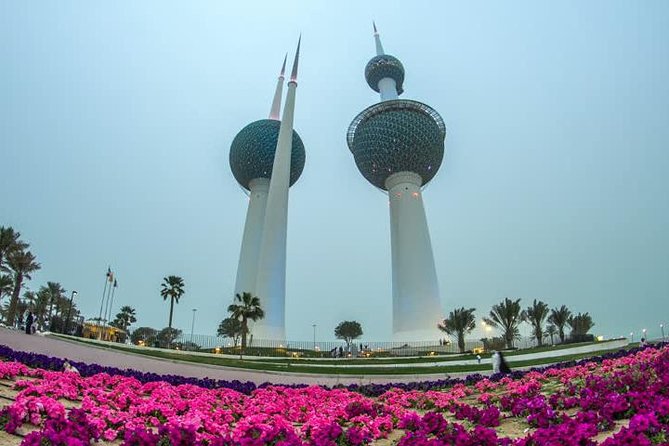 Kuwait Sightseeing Tour 1 (Kuwait Tower & Kuwait Scientific Center)