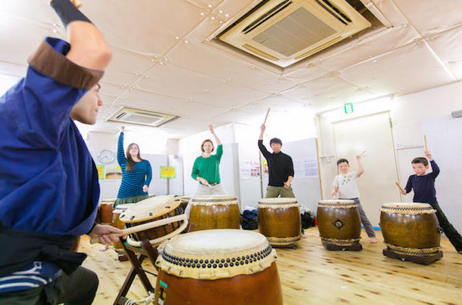 Japanese Traditional Taiko Drum Experience in Kyoto