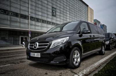 Luxembourg LUX Arrival Private Transfer to Luxembourg City in Luxury Van