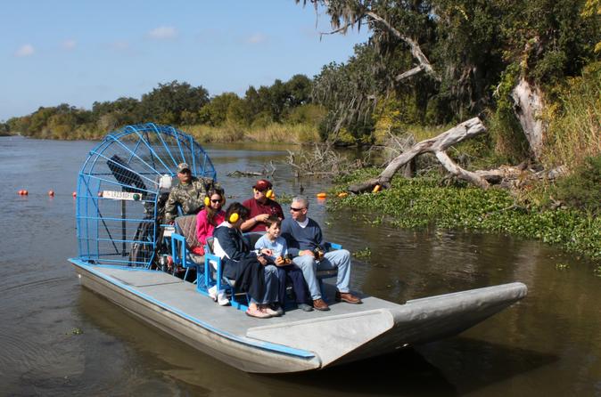 Small-Group Bayou Airboat Ride with Transport from New Orleans