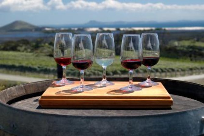 Niagara on the Lake Wine Tour with Cheese Pairing