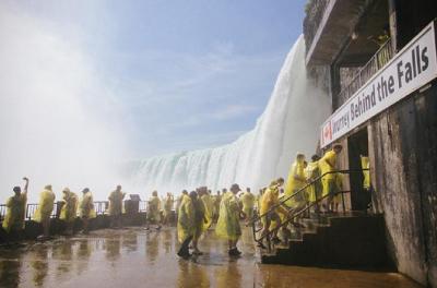 Gems of Niagara Falls Small-Group Tour