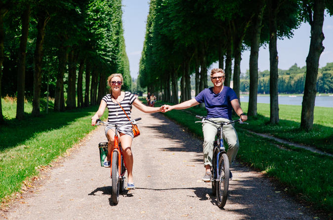 Versailles by Bike Day Tour