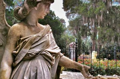 Bonaventure Cemetery Tours