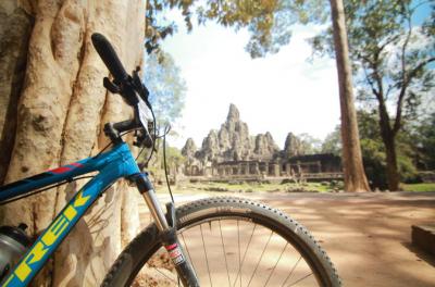 5-Day Angkor Adventure Tour by Bicycle