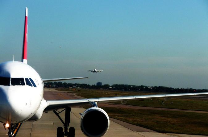 Singapore Shared Arrival Transfer: Airport to Hotel