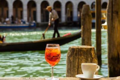 Eat, drink and repeat: Wine tasting tour in Venice