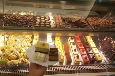 Good morning Venice: Coffee, deserts with Highlights of Venice